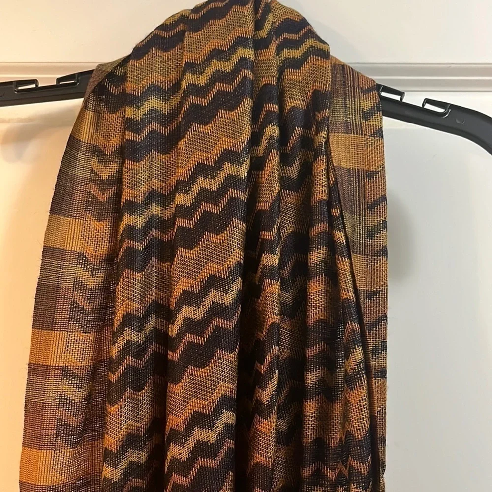 Scarf from India‎